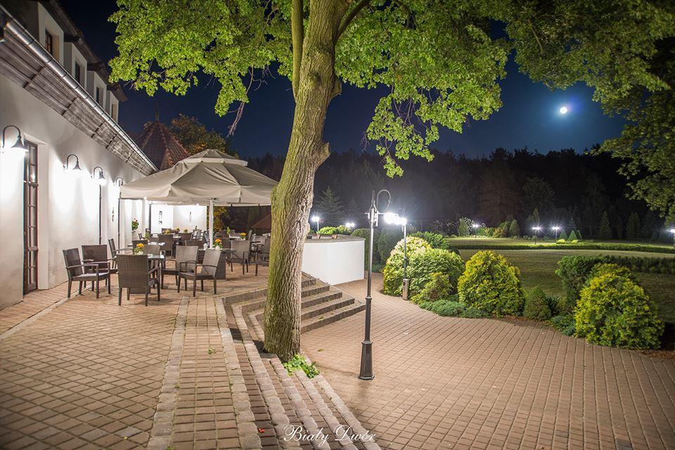 크비드진 Bialy Dwor B&B 외부 사진