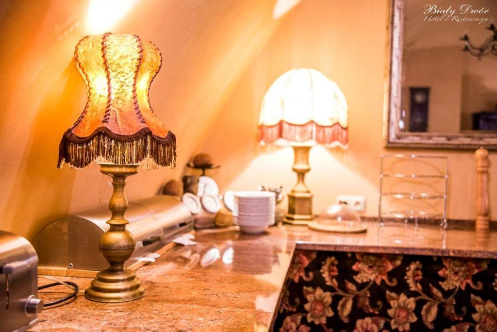 크비드진 Bialy Dwor B&B 외부 사진